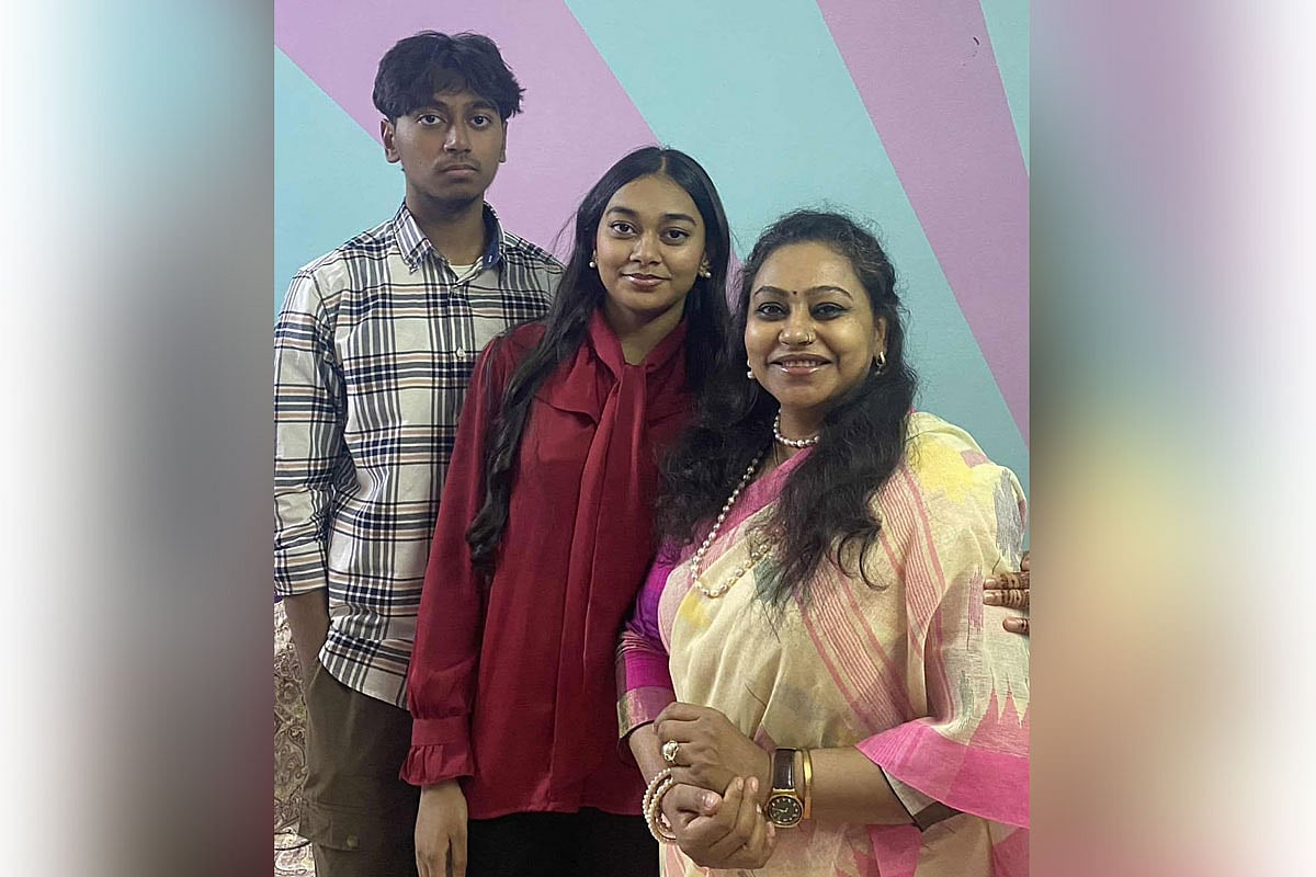 সৌদি আরবে সড়ক দুর্ঘটনায় নিহত তানিয়া তাহমিনা, তাঁর ছেলে তাজবিক ও মেয়ে সাদাফ