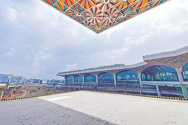 হজরত শাহজালাল আন্তর্জাতিক বিমানবন্দরের তৃতীয় টার্মিনাল