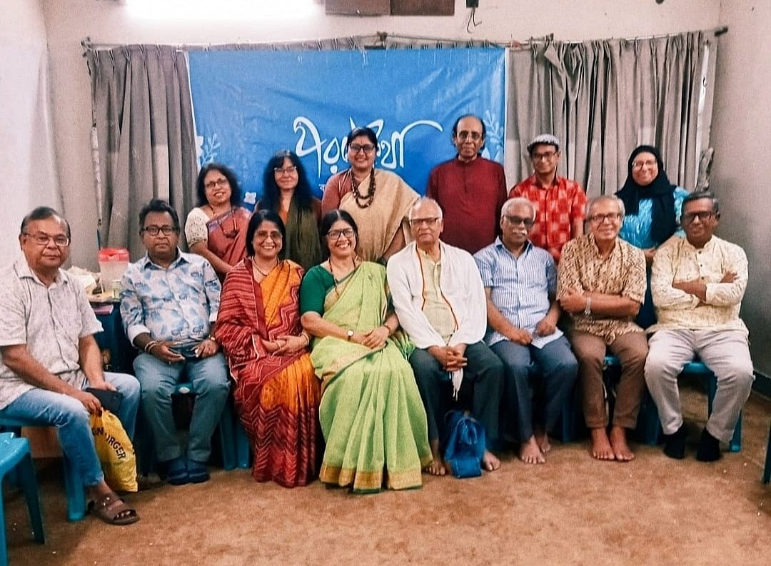 গল্পের ভেতর মানুষের মুখ