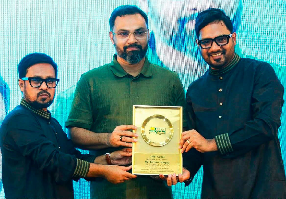 গত শনিবার রাতে রাজধানীর ধানমন্ডির ম্যারিয়ট কনভেনশন হলে ‘ফাউন্ডারস নাইট ২০২৬’–এর অনুষ্ঠানে এক হাজার প্রতিষ্ঠাতা অংশীদারের হাতে এই দলিল বুঝিয়ে দেওয়া হয়। এতে প্রধান অতিথি ছিলেন যুব ও ক্রীড়া মন্ত্রণালয়ের প্রতিমন্ত্রী আমিনুল হক