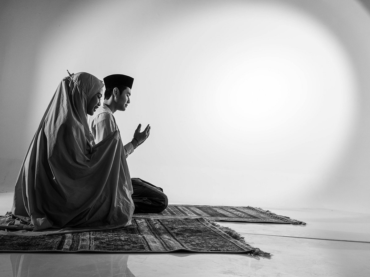 আল্লাহকে যেভাবে ডাকলে তিনি সাড়া দেন