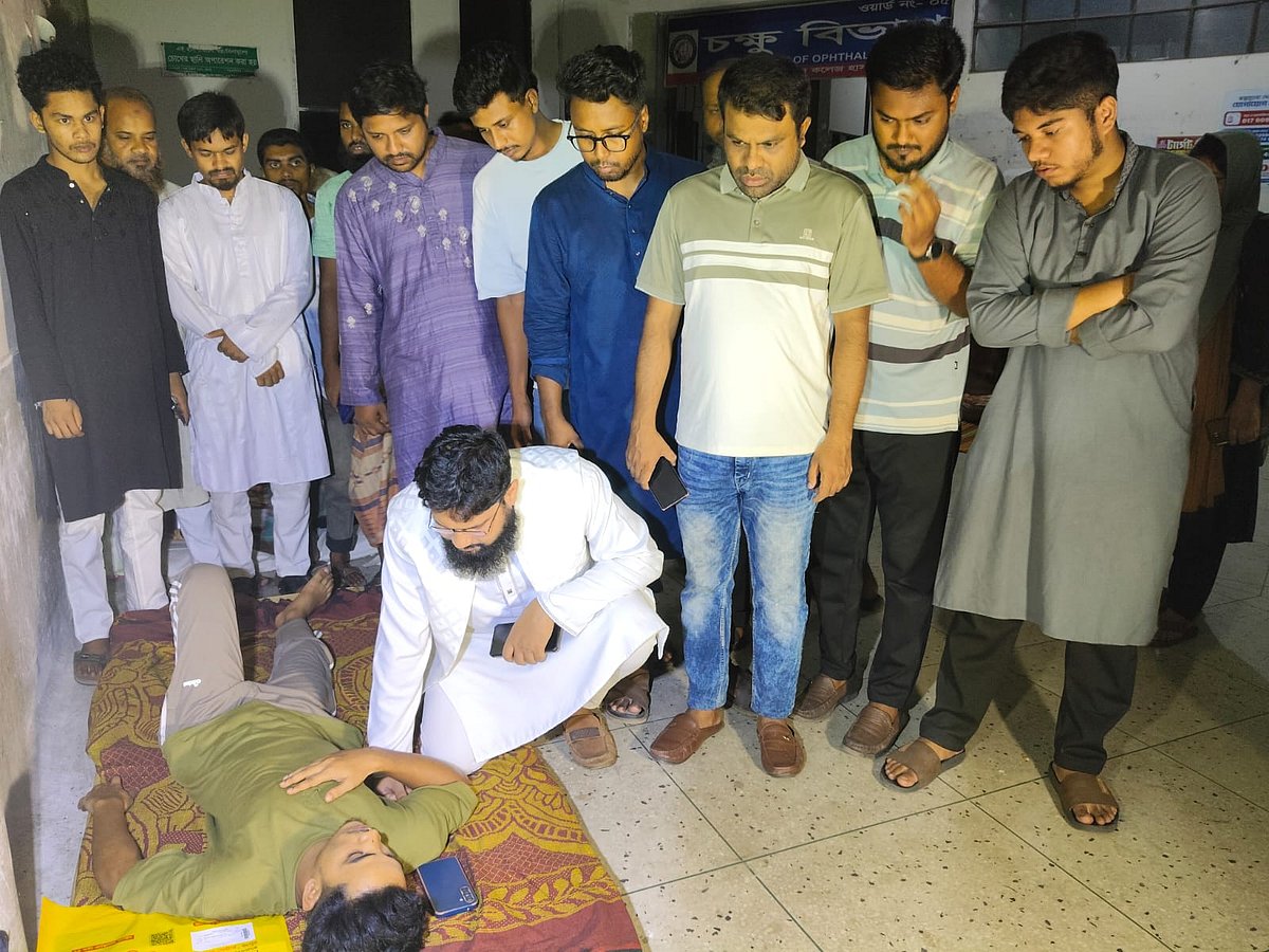 ‘আমরা যদি মারাও যাই, সন্ত্রাসী রাজনীতির বিরুদ্ধে লড়েই যাব’