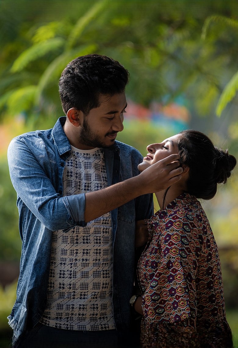 প্রেমে বারবার বিভ্রান্ত হচ্ছেন? যুক্তরাষ্ট্রের জনপ্রিয় লেখক মেল রবিনস বলছেন, ‘মিক্সড সিগন্যাল’ বলে কিছুই নেই