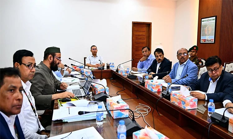 ঢাকার চারপাশে নৌপথ সচল করার নির্দেশ প্রধানমন্ত্রীর