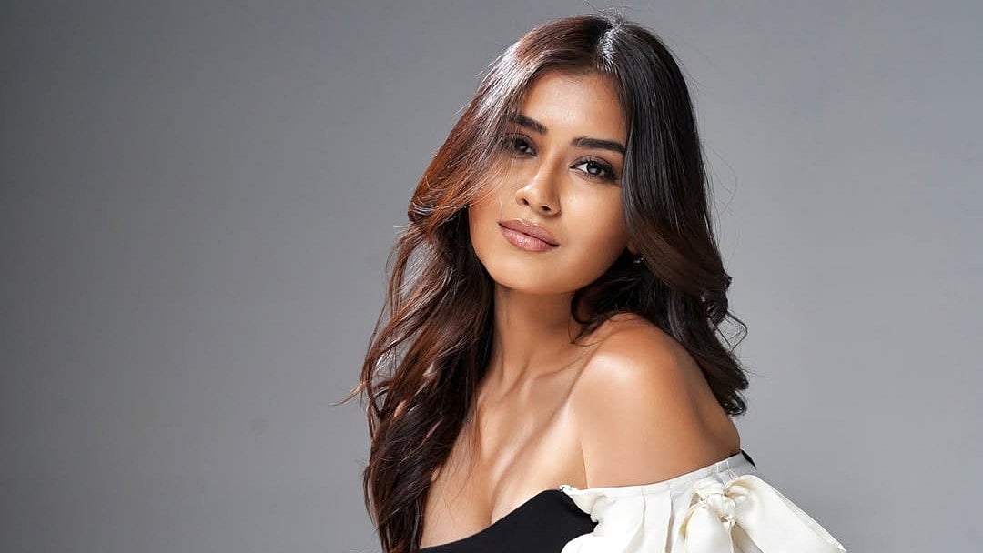 আকাঙ্ক্ষা চৌধুরী। অভিনেত্রীর ইনস্টাগ্রাম থেকে