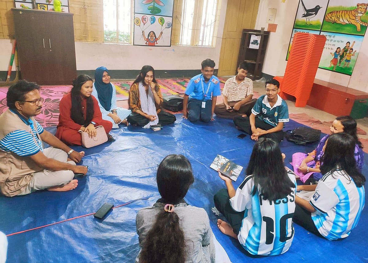 ‘হাজার বছর ধরে’ উপন্যাস নিয়ে সৈয়দপুর বন্ধুসভার পাঠচক্র