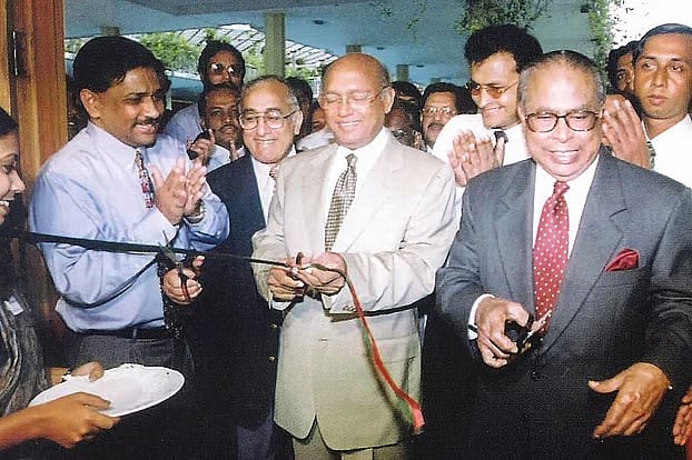 ২৬ বছর আগে ঢাকায় বসেছিল প্রথম সফটওয়্যার মেলা, আয়োজক কে ছিল—বেসিস না বিসিএস?