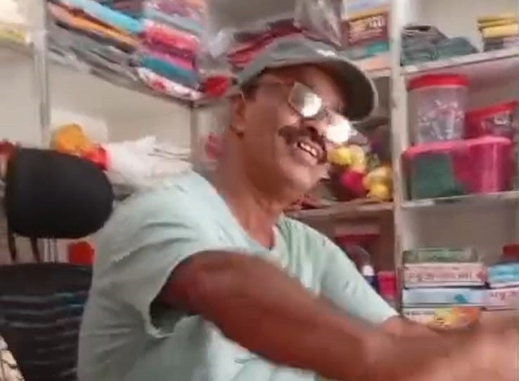 অভিযুক্ত বিট কর্মকর্তা সোয়েব খান