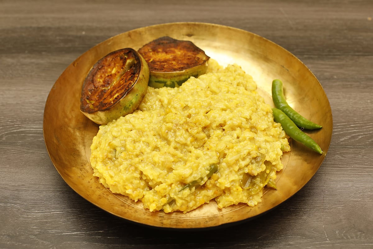 বিন্নি চালের নরম খিচুড়ি