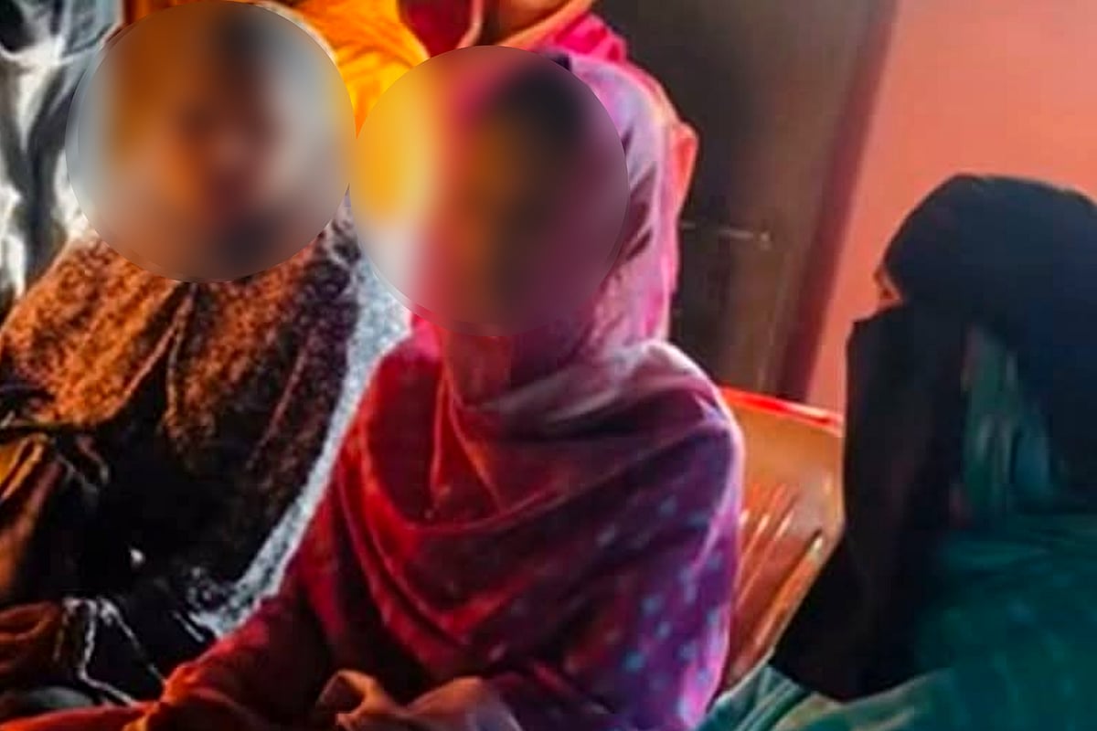 কিশোরগঞ্জের হোসেনপুরে বরযাত্রীর গাড়ি আটকে তুলে নিয়ে যাওয়া সেই নববধূর একটি ভিডিও সামাজিক যোগাযোগমাধ্যমে ছড়িয়ে পড়েছে
