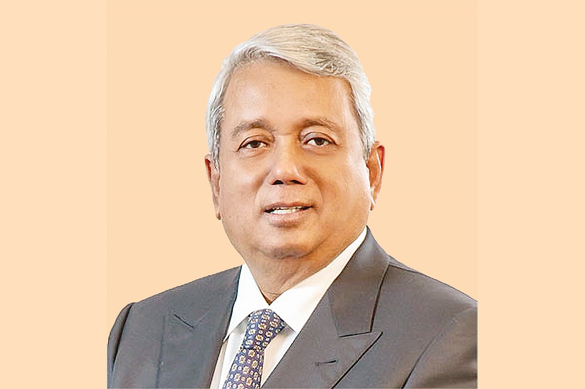 আজম জে চৌধুরী