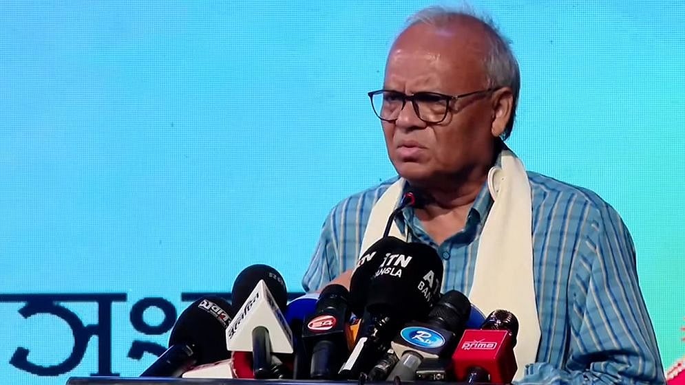 বাংলাদেশ নৃত্যশিল্পী সংস্থার অনুষ্ঠানে বিএনপির ভারপ্রাপ্ত মহাসচিব ও প্রধানমন্ত্রীর রাজনৈতিক উপদেষ্টা রুহুল কবির রিজভী