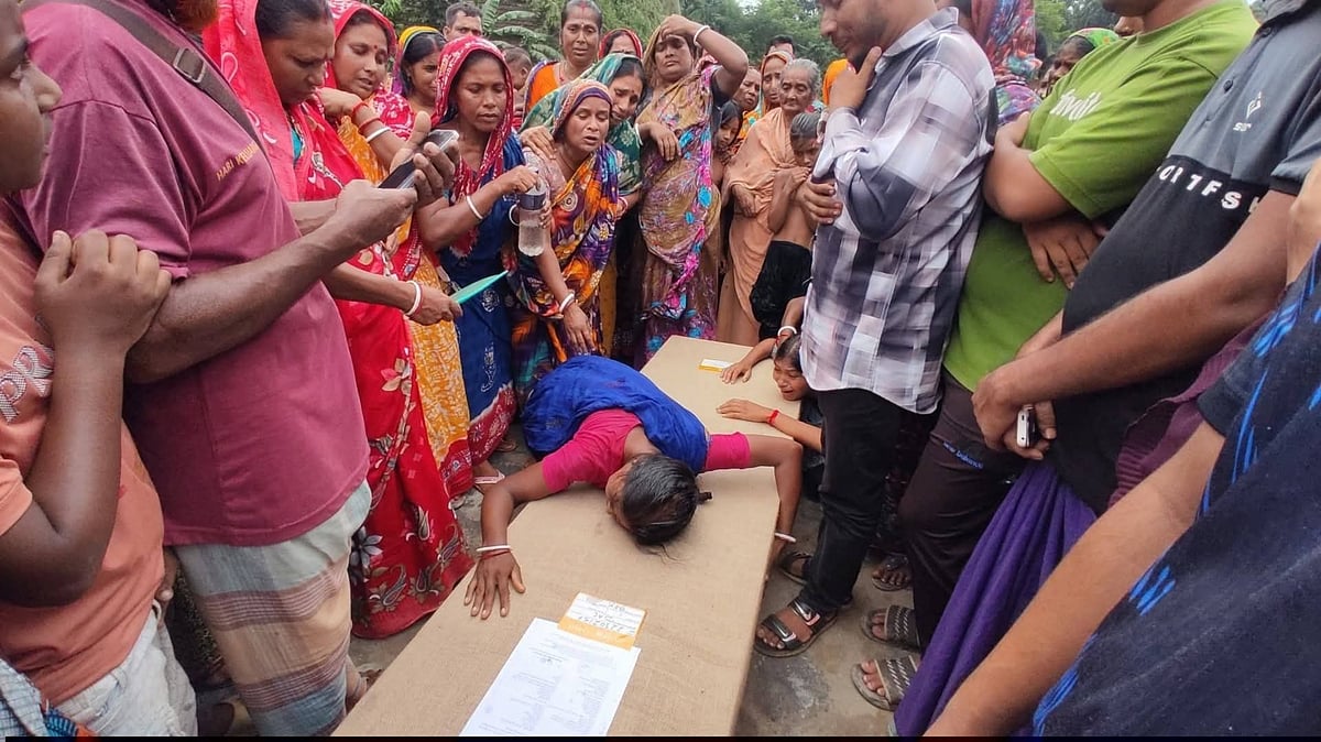 সচ্ছলতার আশায় ধারদেনা করে গিয়েছিলেন বিদেশে, ফিরলেন কফিনবন্দী হয়ে