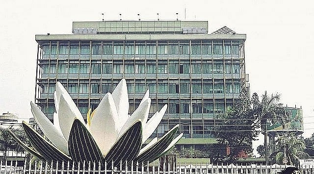 বেসরকারি ব্যাংকে পরীক্ষা ছাড়া নিয়োগ নয়