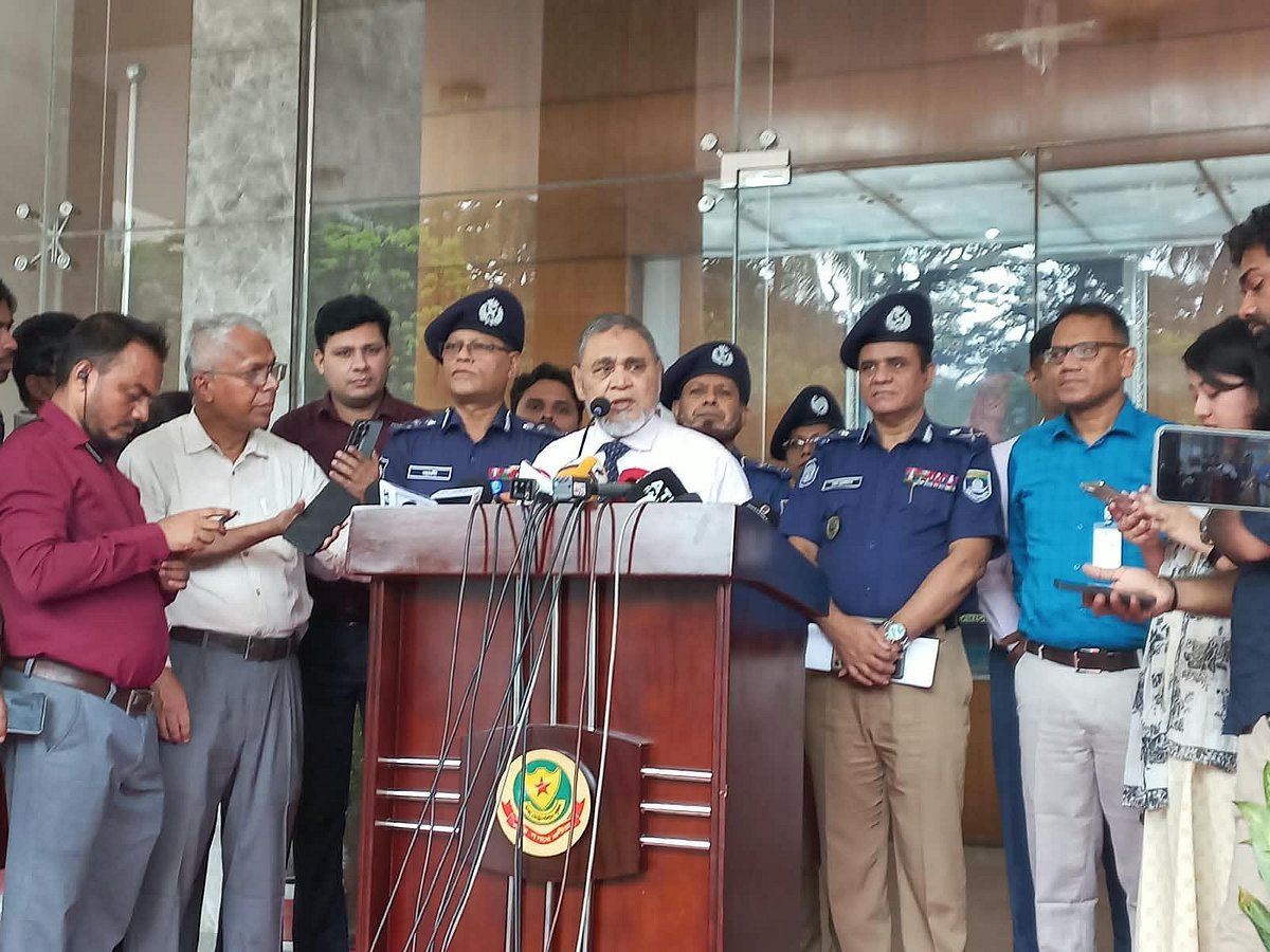 স্থানীয় সরকার নির্বাচনের তফসিল শিগগিরই, সিসিটিভি ক্যামেরা, বডি ক্যামেরা ও রিয়েল টাইম মনিটরিংয়ের পরিকল্পনা