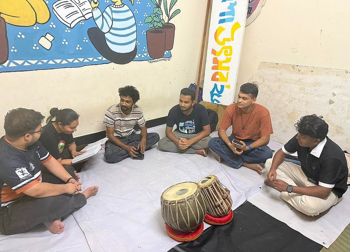 Image from source article: জাবি বন্ধুসভার পাঠচক্রে শরৎচন্দ্র চট্টোপাধ্যায়ের ‘মহেশ’