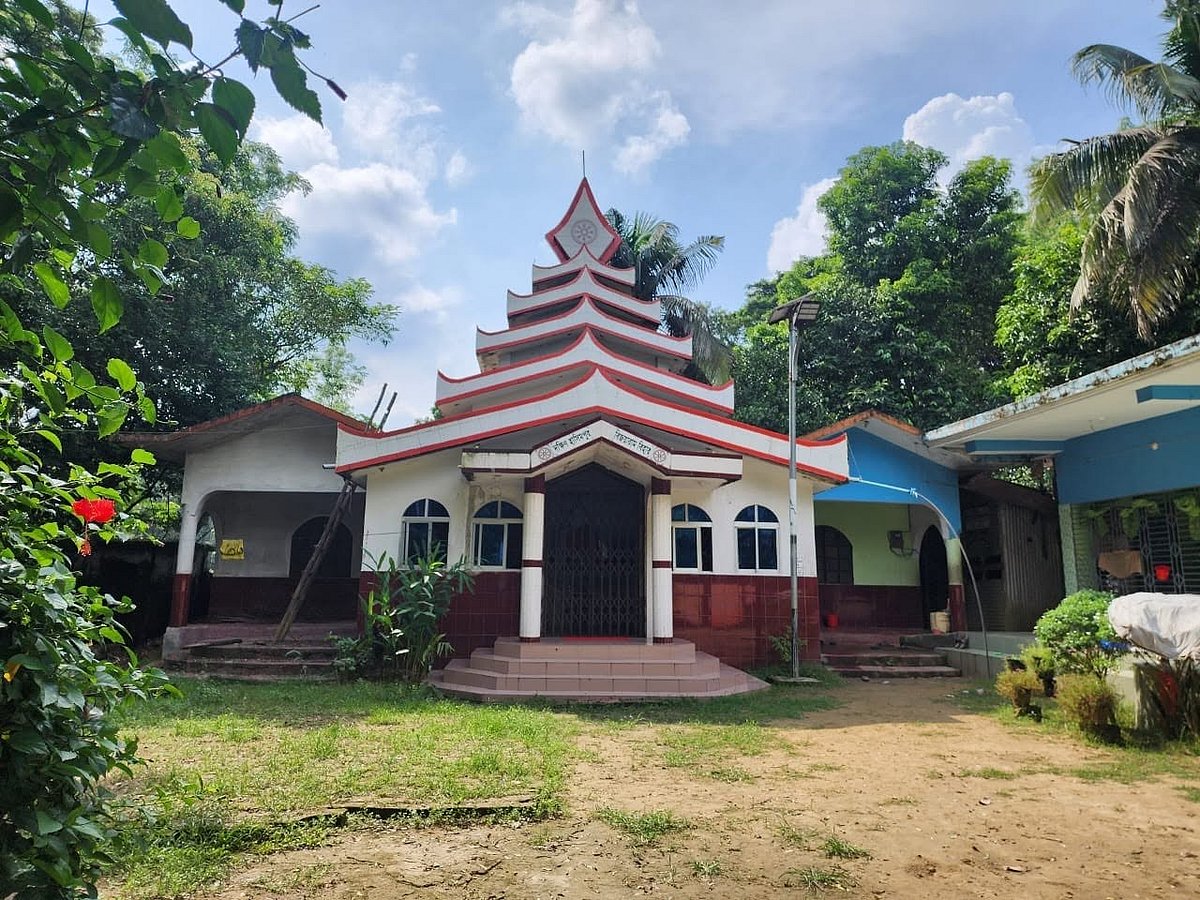 চট্টগ্রামের চন্দনাইশের দক্ষিণ হাসিমপুরের বিজয়ারাম বিহার