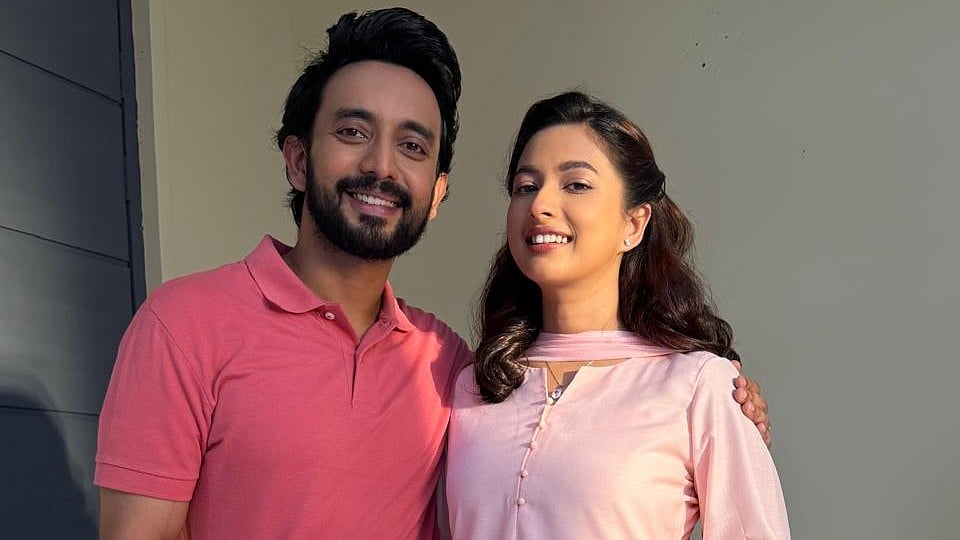 ‘দ্য অরেঞ্জ’ বা ‘পথের বন্ধু’ সিনেমার প্রধান দুটি চরিত্রে অভিনয় করবেন ফাইজুল ইয়ামিন ও স্বর্ণালী চৈতী