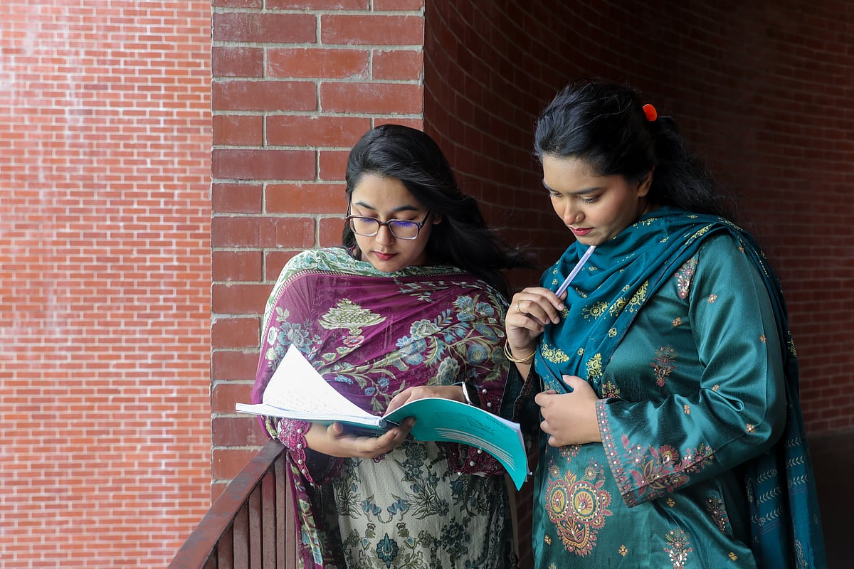 The IB at Dhaka University is not a special course for those who are not accounting.