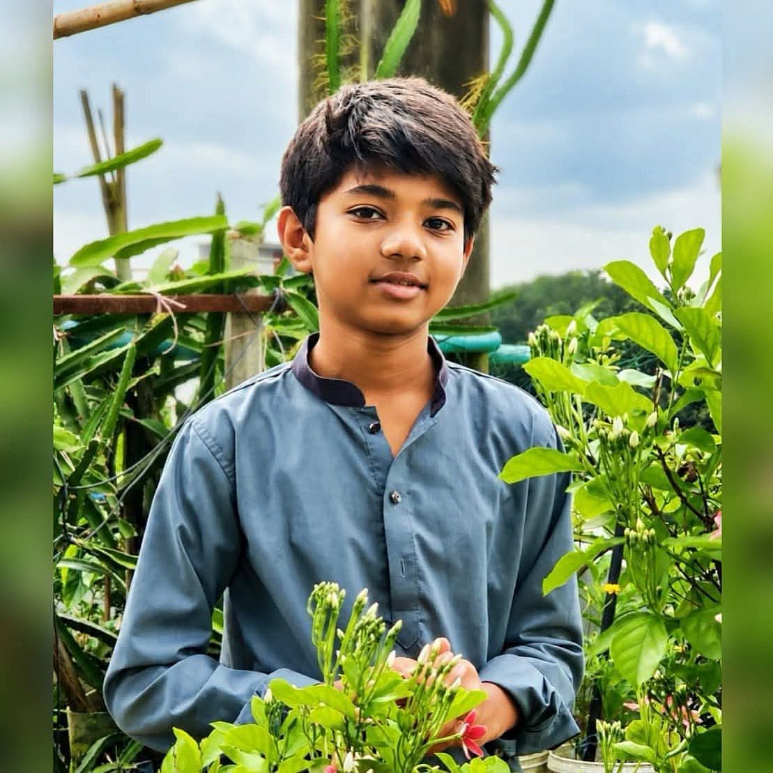 ইশায়াত শাহরিয়ার অপ্রতিম