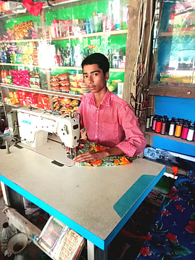 सिलाई मशीन की आवाज में शरीफ का सपना