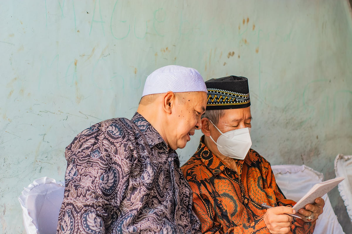 A believer who cares about 8 things before he talks