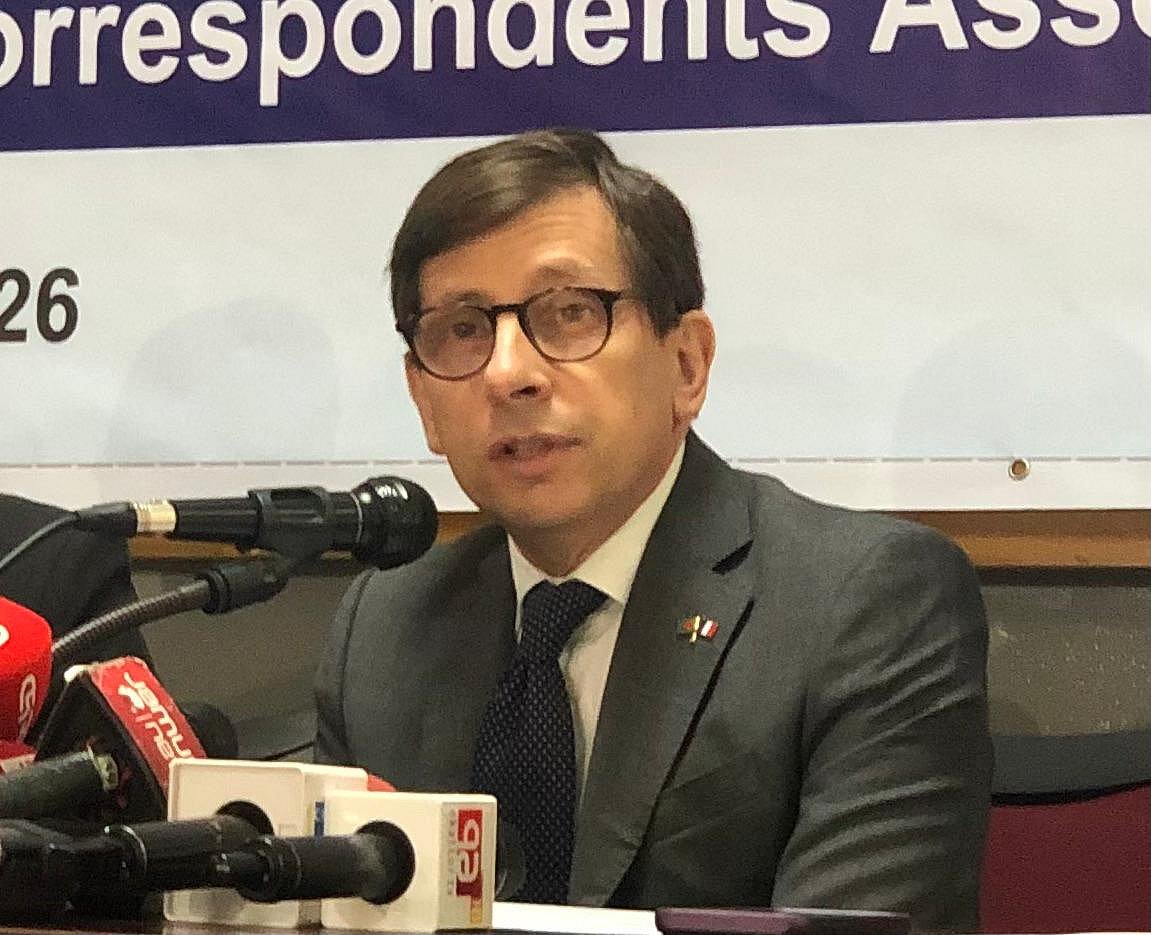 Es importante comprar airbuss en las relaciones de Bangladesh con Europa: Embajador francés