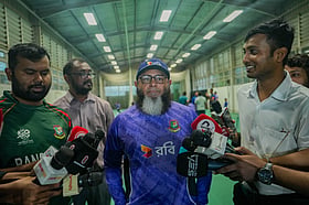 বাংলাদেশ কি টেস্ট চ্যাম্পিয়নশিপের ফাইনালে খেলতে পারবে? মুশতাক বললেন, ‘কেন নয়?’