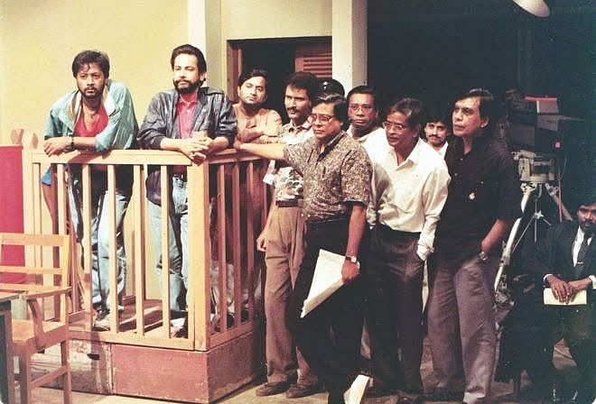 ایتھنز کے آخری قسط کے ارد گرد کسی کو نہیں ہے