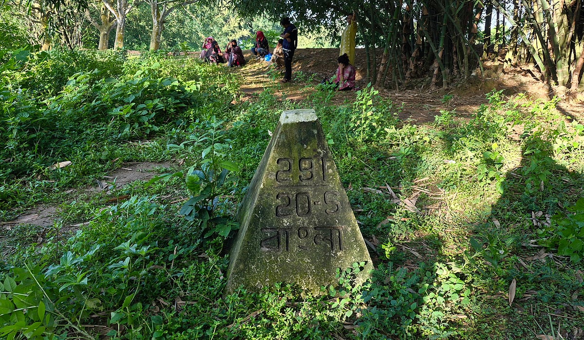 BSF's attempt to push 9 people at the BSF border, 3 sent back BGB.