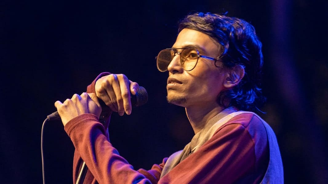 ‘বড়াই করে’র পর ‘মথুরা’ দিয়ে আলোচনায়, কে এই অংকন