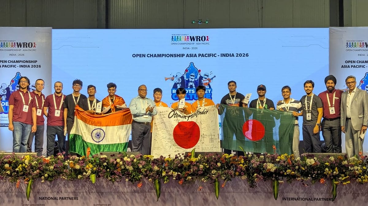 রোবোটিকস প্রতিযোগিতায় ব্রোঞ্জপদক পেল বাংলাদেশের ‘টিম ব্লুপ্রিন্ট’