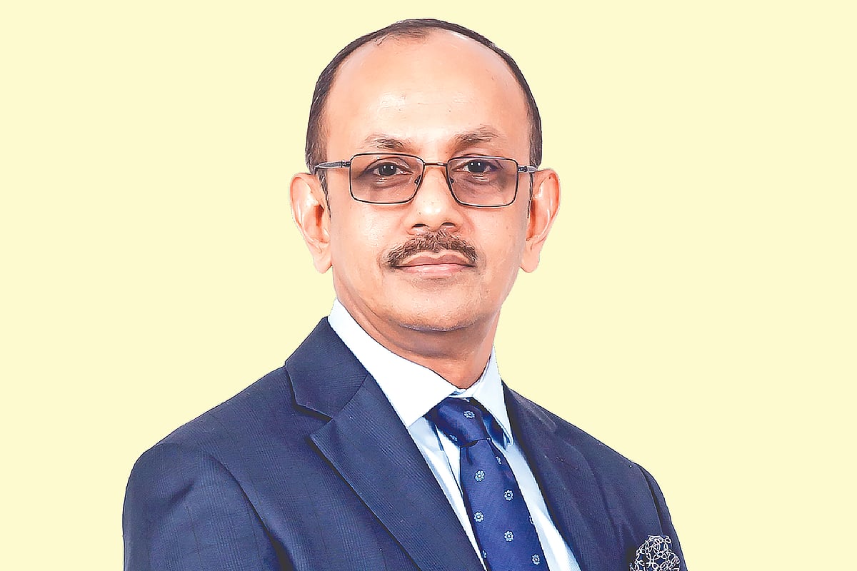 গ্রাহকদের আরও সহজ ও দ্রুত ব্যাংকিং সেবা দিতে চাই