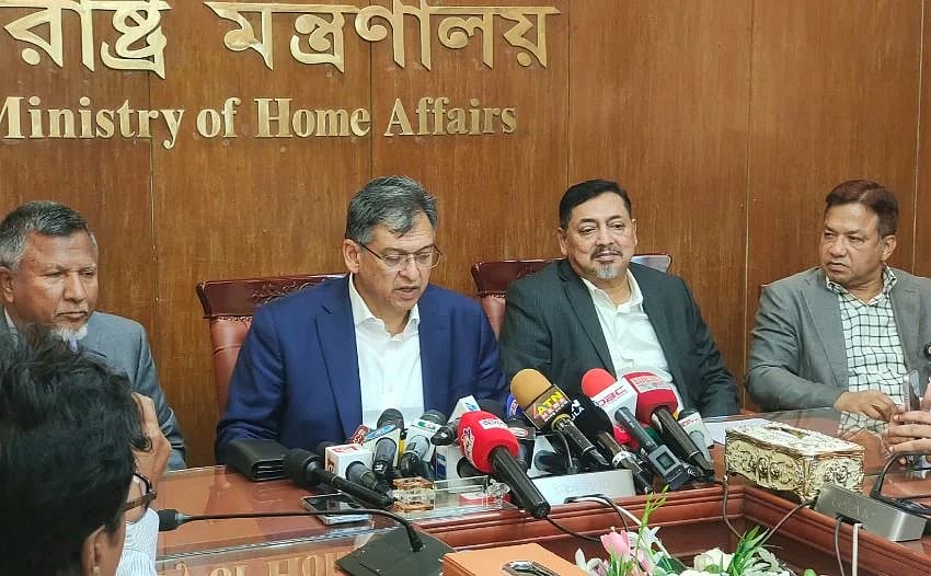 ৪৯তম বিসিএসে বাদ পড়া ৪৬ জনের নিয়োগের প্রজ্ঞাপন সোমবার: স্বরাষ্ট্রমন্ত্রী