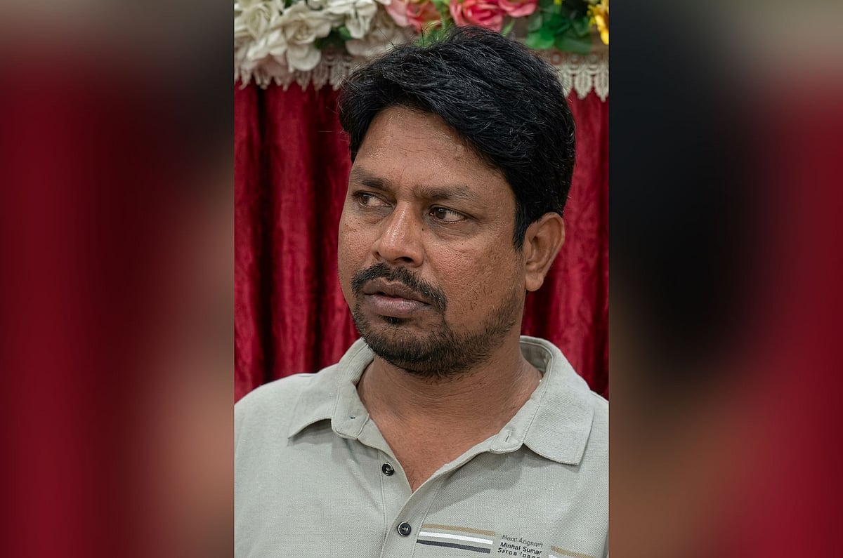 মিরপুরে রাড্ডা স্বাস্থ্যকেন্দ্র গুঁড়িয়ে দেওয়ার ঘটনায় বহিষ্কৃত যুবদল নেতা গ্রেপ্তার
