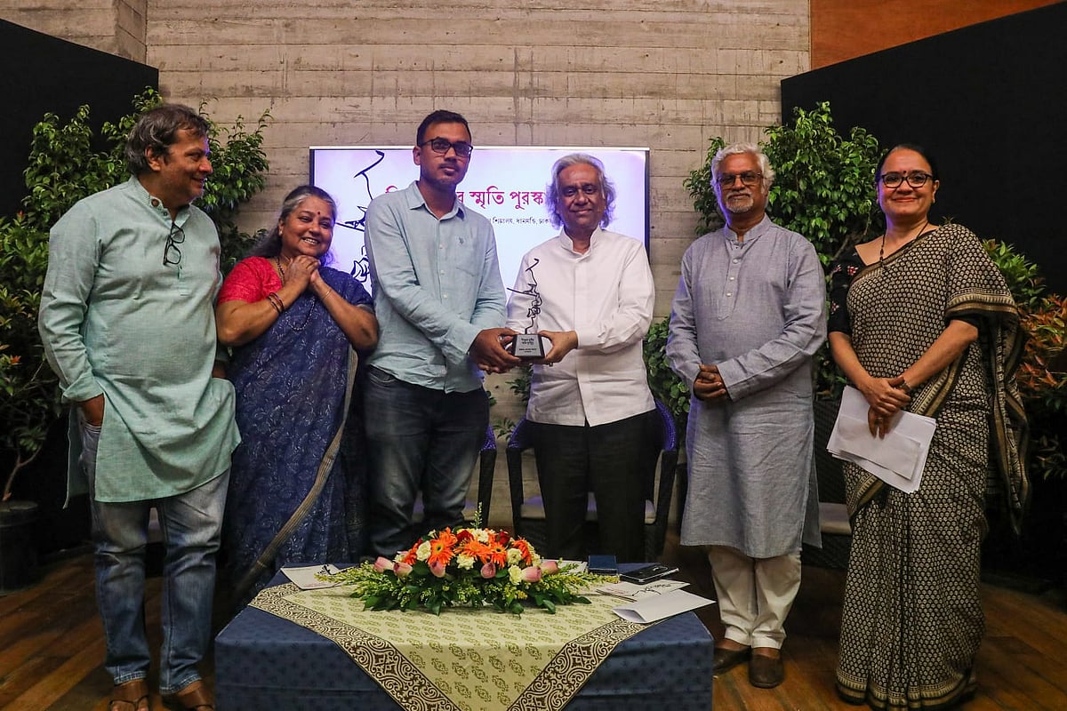 মিশুক মুনীরের সৃজনশীলতা ও সাংবাদিকতা স্মরণ করলেন সহকর্মীরা