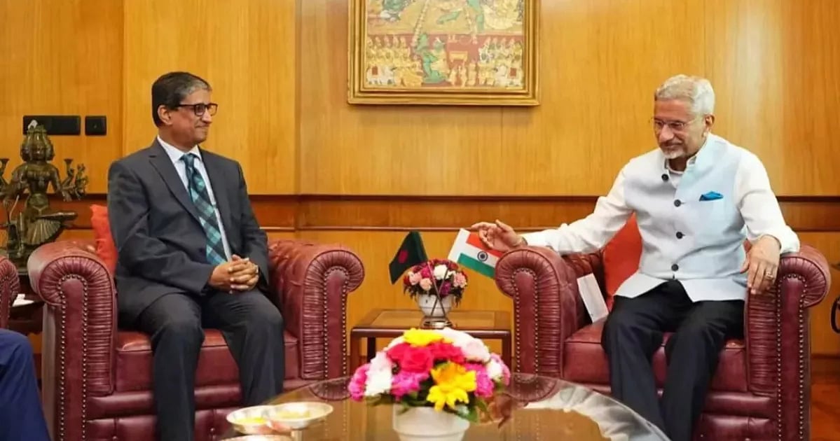 দিল্লিতে ভারতের পররাষ্ট্রমন্ত্রীর সঙ্গে বিদায়ী সাক্ষাৎ বাংলাদেশের হাইকমিশনারের
