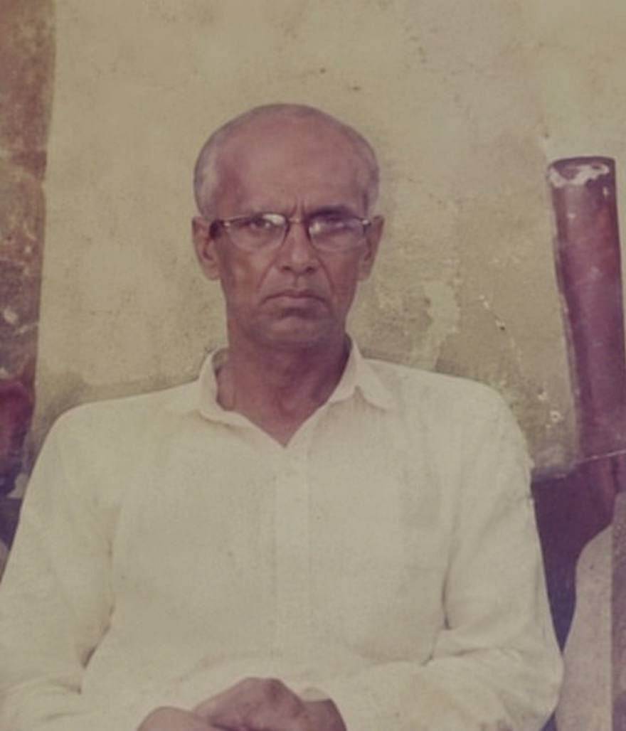 আমাদের অভিভাবক করীম স্যার