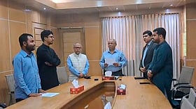 عصمت دری کے مسئلے پر فیس بک پوسٹ "دی وین فیس بک، جو تقریباً ایک سال بعد چیکور لیڈر کی طرف سے قسم کھا چکی ہے۔