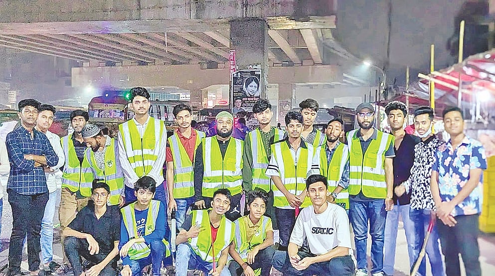 ছিনতাইকারী ধরে তরুণদের দল, প্রশ্ন গ্রহণযোগ্যতার