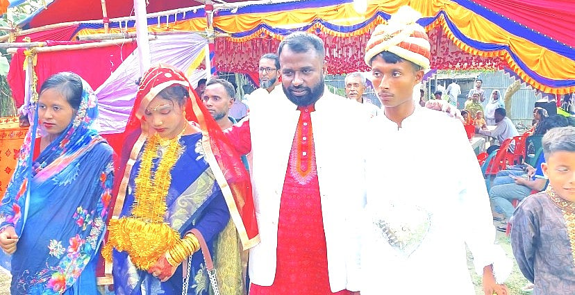 অসহায় মেয়েদের নিজ খরচে বিয়ে দেন রুহুল আমিন, হলো ১১৩তম বিয়ে