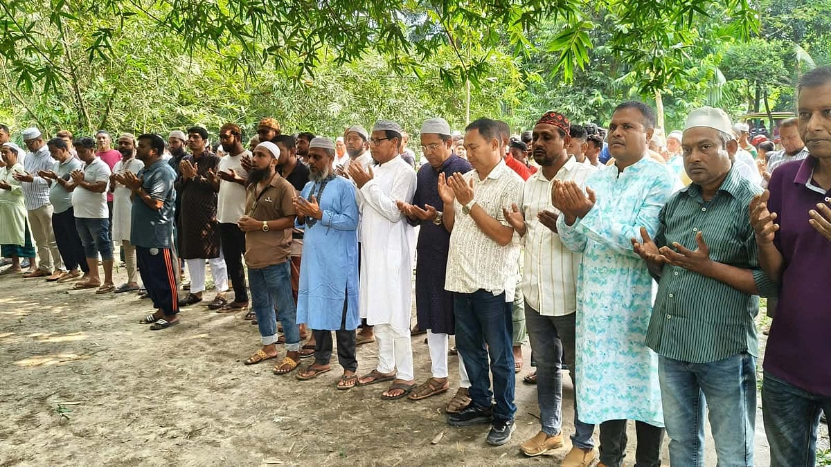 ‘আমার কলিজার পাখিটা যখন চলে গেছে, এখন আর কিছু বলব না’