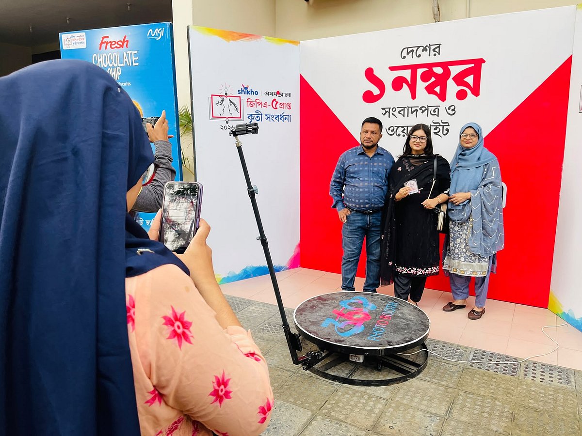রাত জেগে মায়ের লিখে দেওয়া নোট পড়ে সফলতা পেল তাসমিয়া