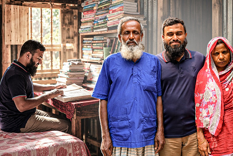 কৃষিকাজ করে, ইট ভেঙে পড়াশোনা করেছেন, আমিনুল এখন বিসিএস ক্যাডার