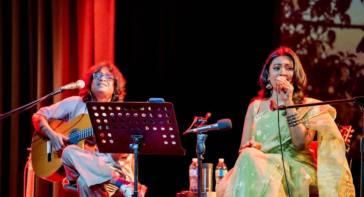 এক গিটারেই সিডনির শ্রোতাদের মন জয় করলেন নন্দিতা–শুভেন্দু