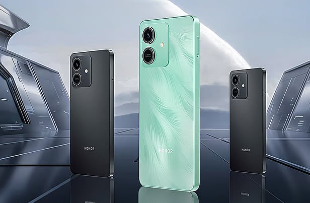 স্থানীয় স্মার্টফোন উৎপাদনে সংকট ও সম্ভাবনা