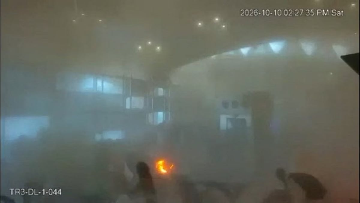 রিয়াদ বিমানবন্দরে কার্যক্রম বন্ধের মেয়াদ বাড়াল সৌদি আরব