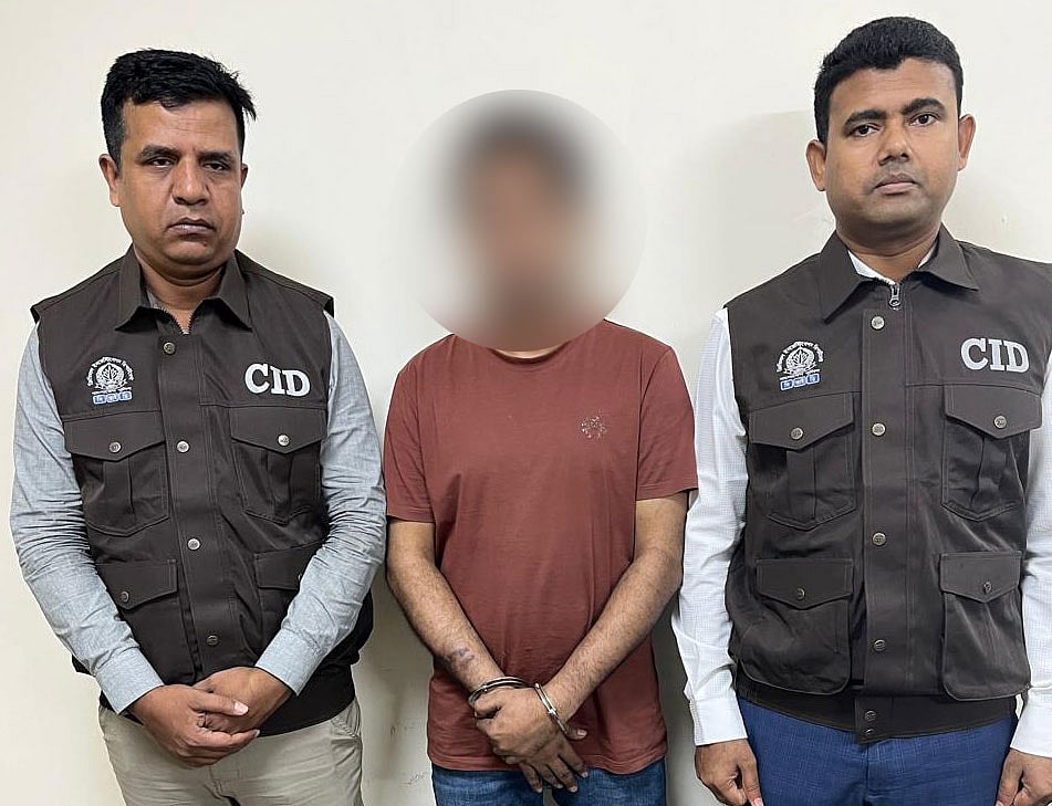 ব্যাংক হিসাবে জমা না দিয়েই সফটওয়্যারে দেখাতেন টাকা, ১৬ কোটি টাকা আত্মসাৎ