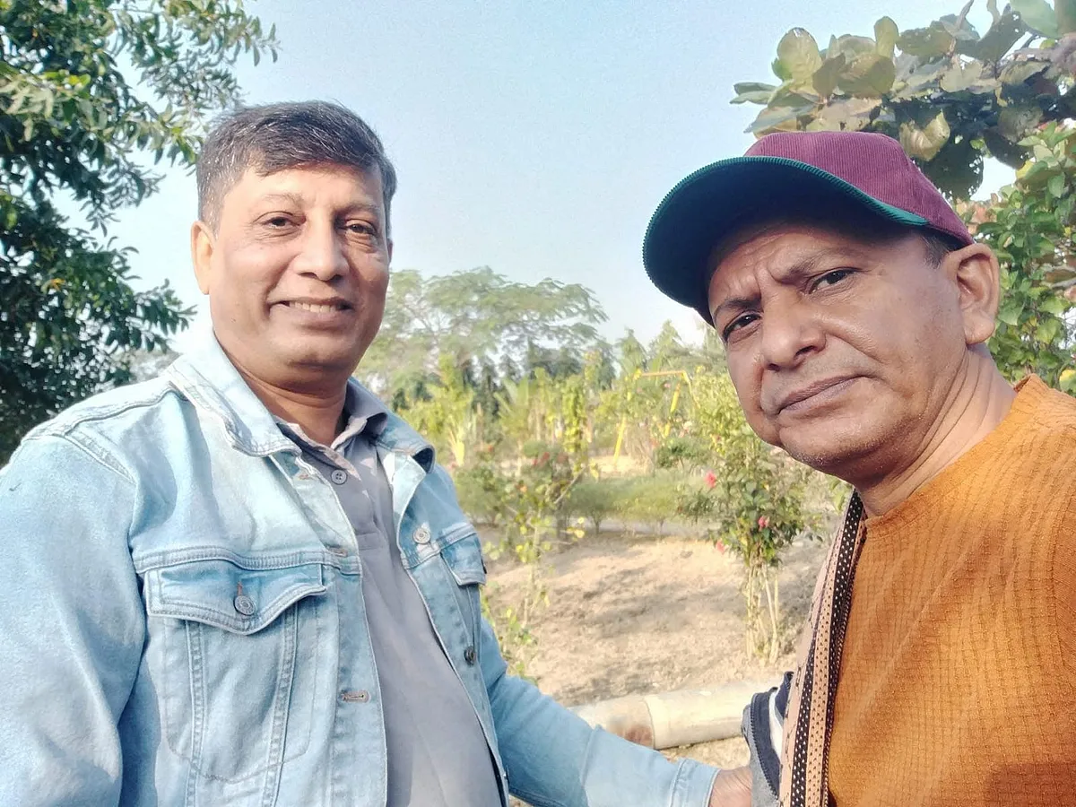 মোটরসাইকেলে বন্ধুর বাড়িতে যাওয়ার পথে ট্রাকের ধাক্কায় অপর দুই বন্ধুর মৃত্যু