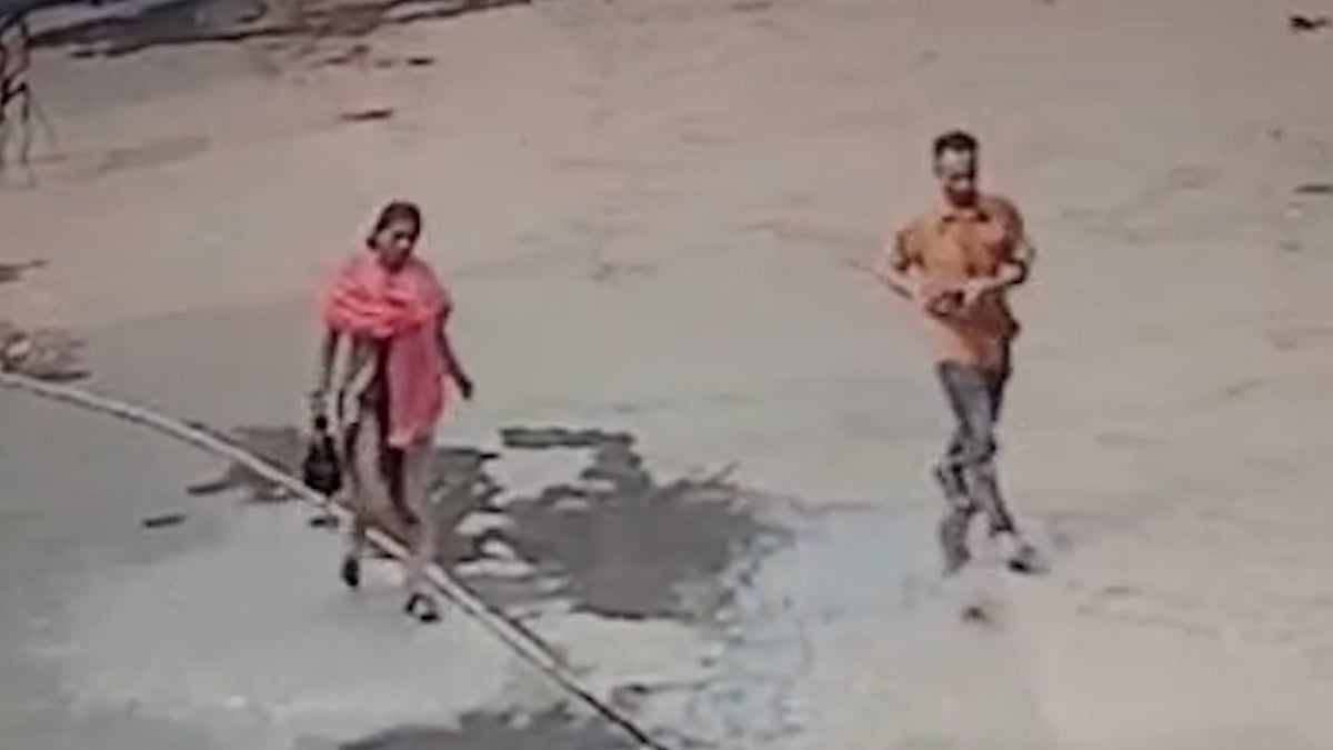 মন্দিরে ঘুরে যেভাবে স্বর্ণালংকার চুরি করতেন স্বামী-স্ত্রী